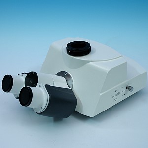 Binokularer Fototubus 30°/25 (100:0/30:70/0:100), umgekehrtes Bild für Axio Imager & Axioscope 