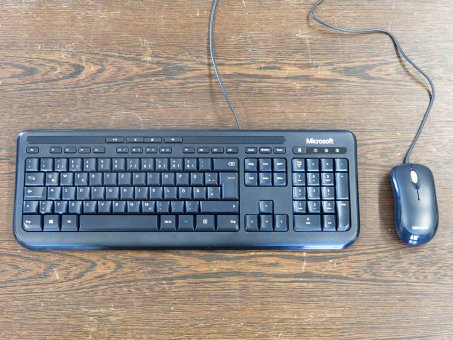 Tastatur und Maus, USB-Kabel 