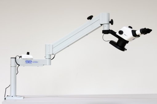 ZEISS Stemi 355 Mikroskop-Set mit Flexi Tischstativ, Ringleuchte und Kabelkanal 