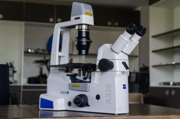 Mikroskop Axio Vert.A1 mit Auflicht/Durchlicht, für Fluoreszenz, PlasDIC 