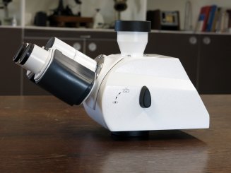 Binokularer Ergofototubus 5-30°/23 (100:0/0:100), aufrechtes Bild 