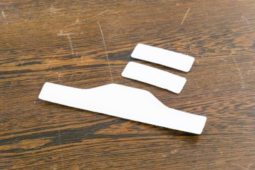 Set: 2x Textilpad klein (hinten/oben) + 1x Textilpad groß (vorn), zu Kopflupe KS 